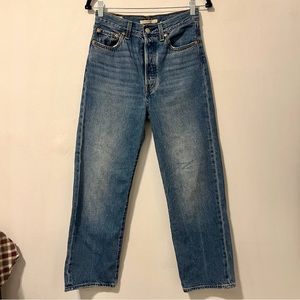 levi’s ribcage straight high waisted jeans light medium wash